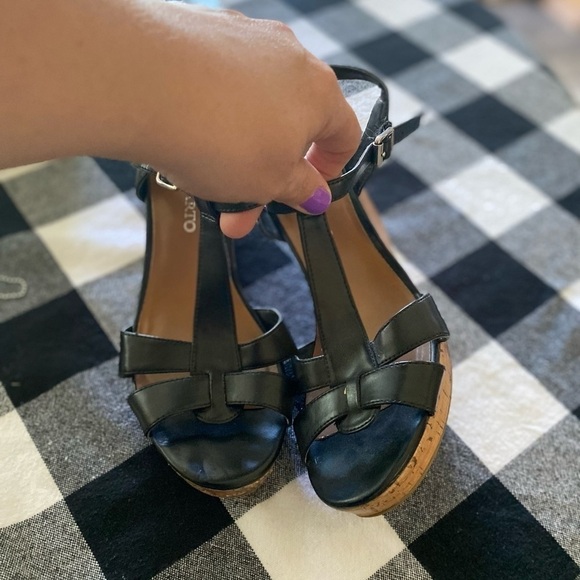 Franco Sarto, 8.5 women’s wedge cork shoes open toe - Picture 6 of 6